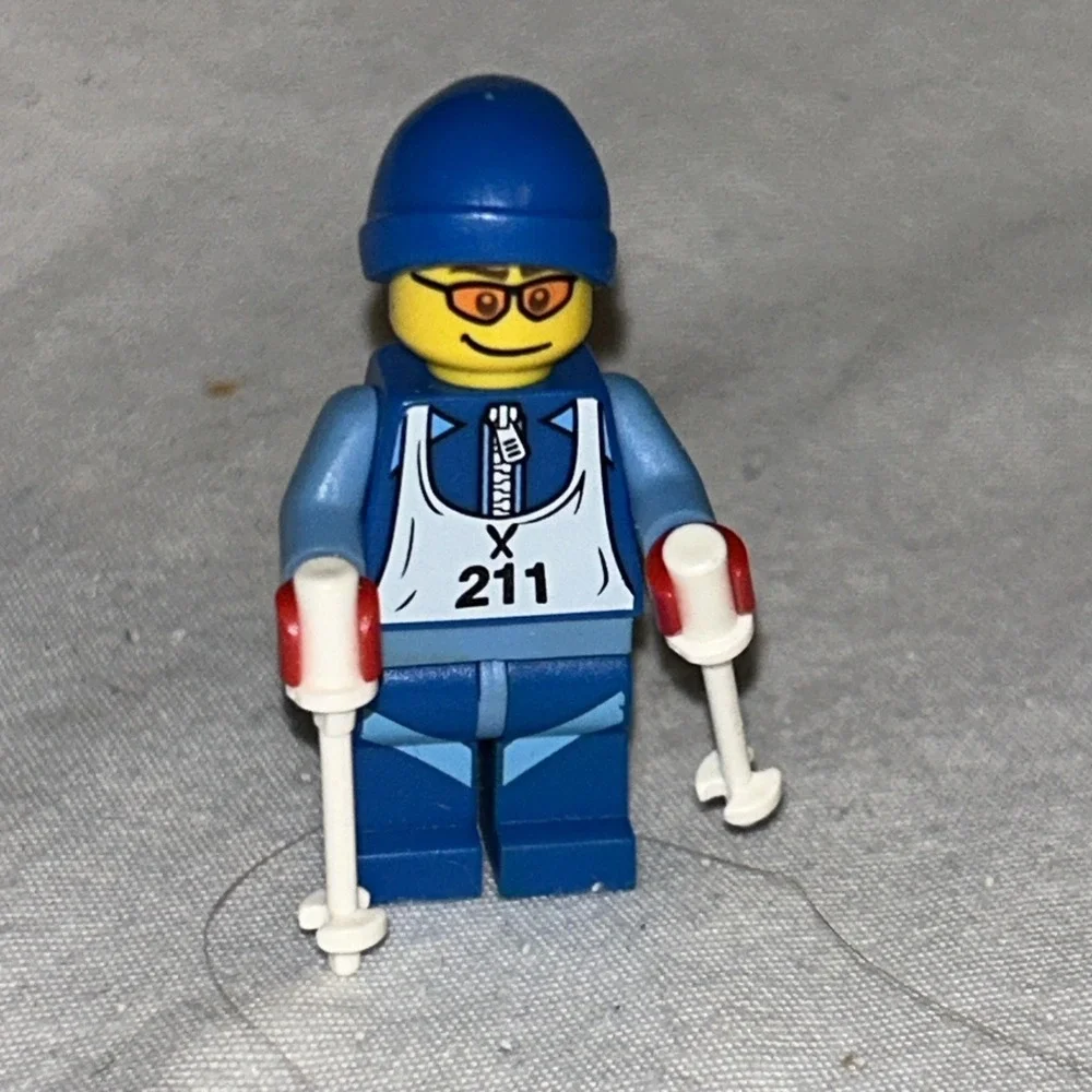 Skier Series 2 Skis Poles Ski CMF LEGO Minifigure Mini Figure